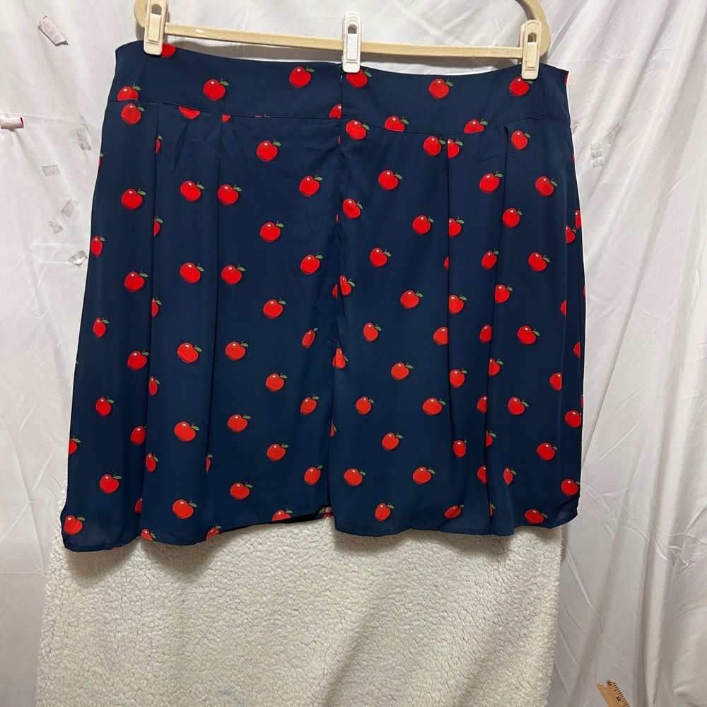 ModCloth Womens A-Line Skirt 3X Navy Blue Red Apple Print Pleated Retro Preppy - Picture 4 of 10